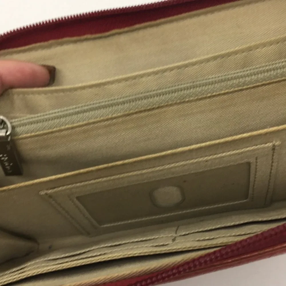 Hobo International Red Leather Zippy Accordion Zip Around Wallet